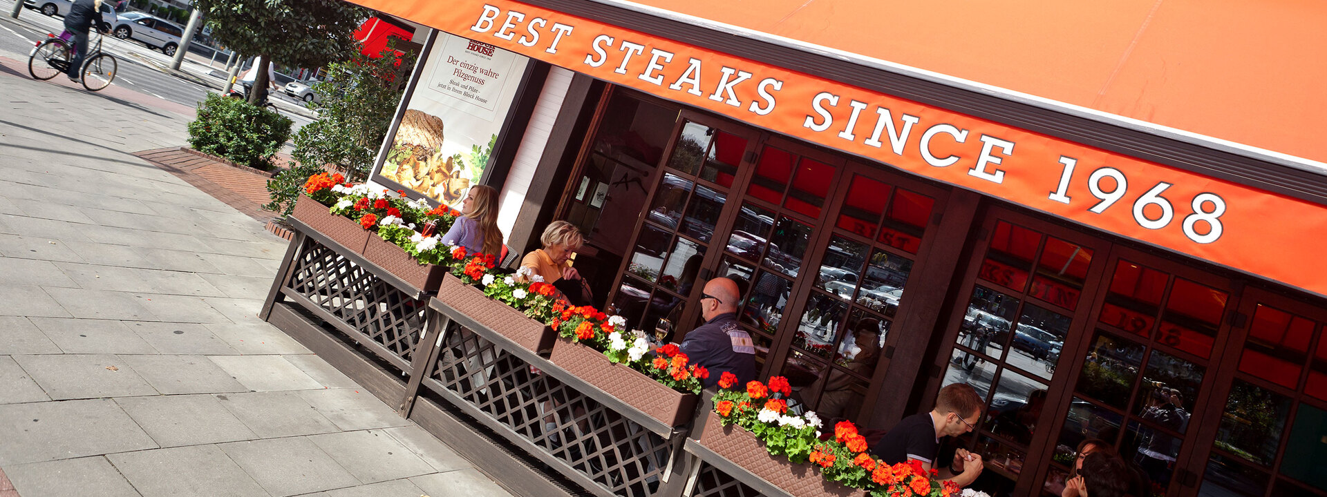 Außenbereich des BLOCK HOUSE Restaurants Eppendorf in Hamburg