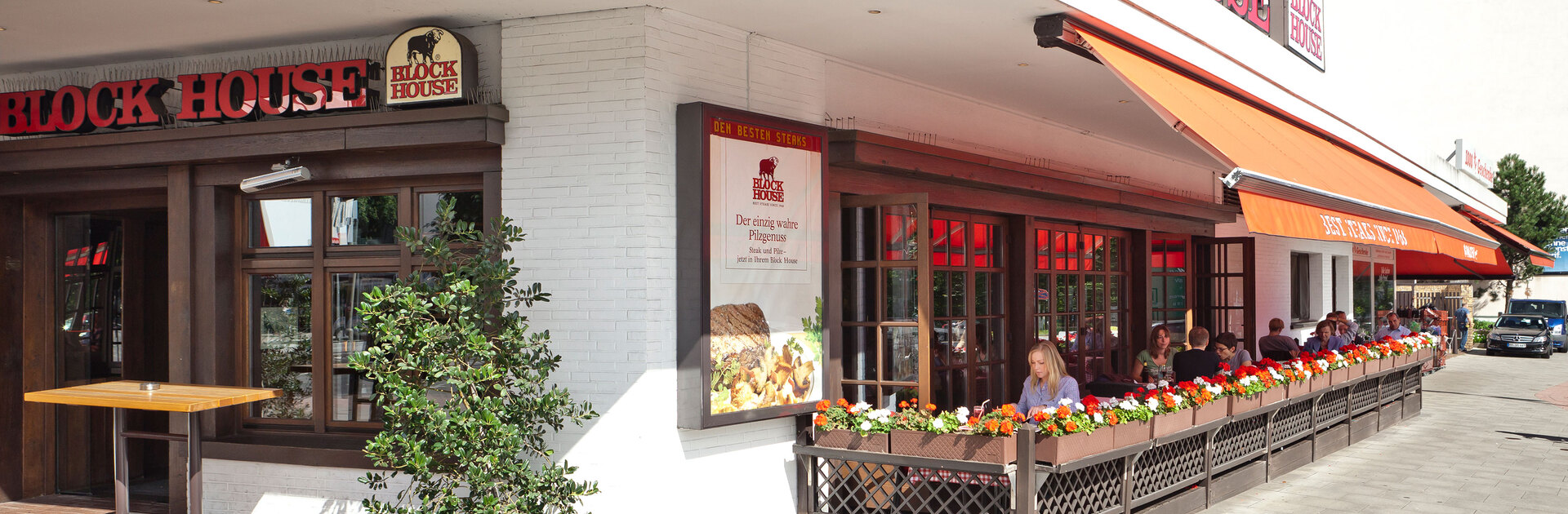 Terrasse des BLOCK HOUSE Restaurants Eppendorf in Hamburg